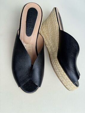 Pautas Black Leather Espadrilles Pebbled Texture Wedge Sandals Size 8 Colombia